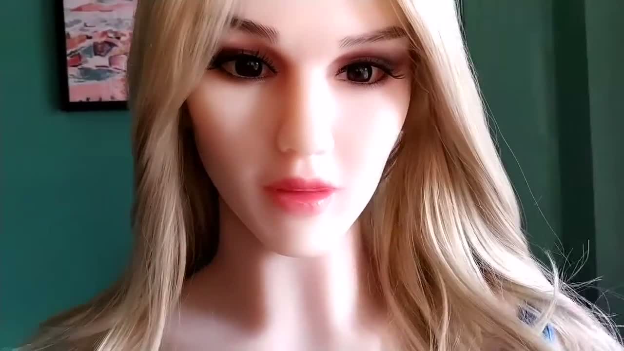 Fire doll - Vanilla - Realistic Sex Doll - Tongue included - 161cm - Natural